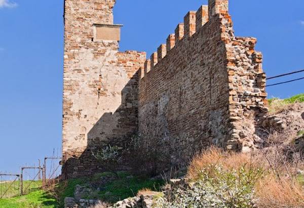 Фотография достопримечательности Башня Лукини ди Фиески графа Лаваньи