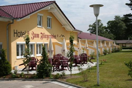 Фотография гостиницы Hotel Zum Fliegerwirt