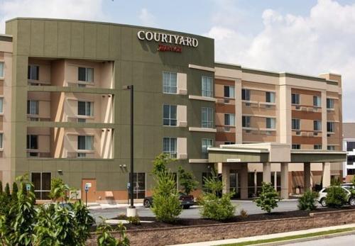 Фотография гостиницы Courtyard by Marriott York
