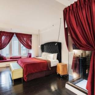 Фотографии гостиницы 
            Hotel Chez Swann