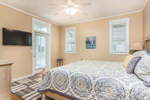 Фотография гостевого дома Tybee Island Sandpiper