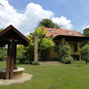Фотография гостевого дома Duzzogó Vendégház Agárd