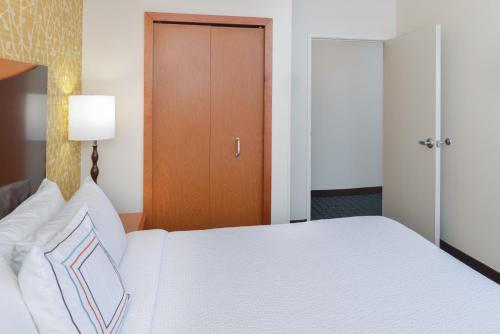 Фотография гостиницы Fairfield Inn & Suites Santa Maria