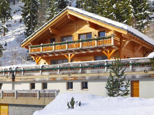 Фотографии гостевого дома
Chalet Chalet Astoria