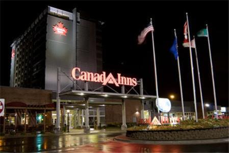 Фотография гостиницы Canad Inns Destination Center Grand Forks
