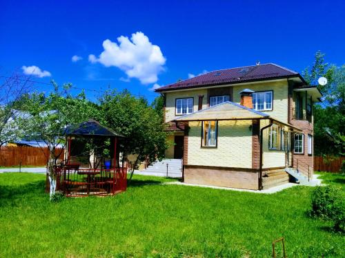 Фотографии гостевого дома
Изумрудный Кантри де Люкс