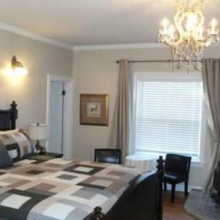 Фотографии мини отеля
Cinnamon Bear Creekside Inn