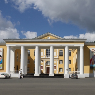 Фотография концертного зала ДК городского округа Ревда Концертный зал