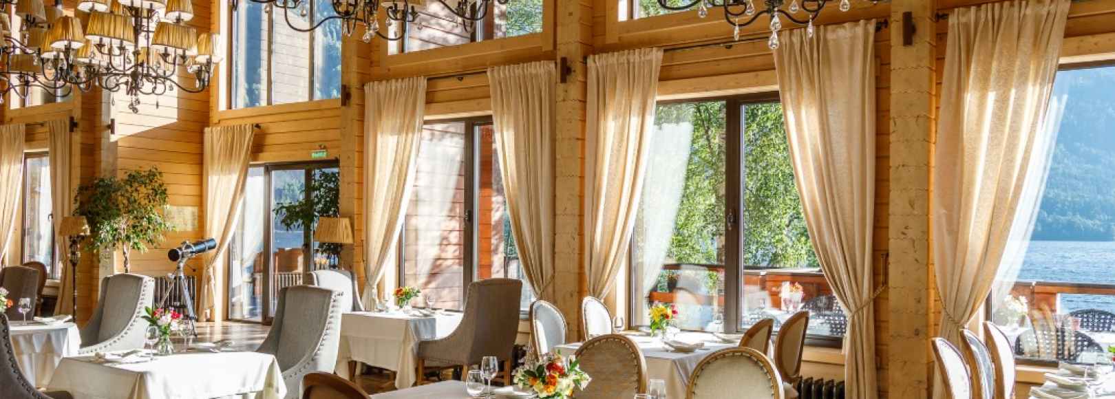 Фотография банкетного зала Алтай Вилладж Телецкое