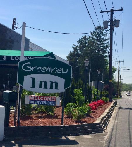 Фотографии мини отеля
Greenview Inn Riverhead
