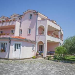 Фотографии мини отеля
Bed and Breakfast Helena