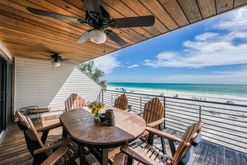 Фотография гостевого дома Fanta-Sea on the Beach 53 by Beachside Management