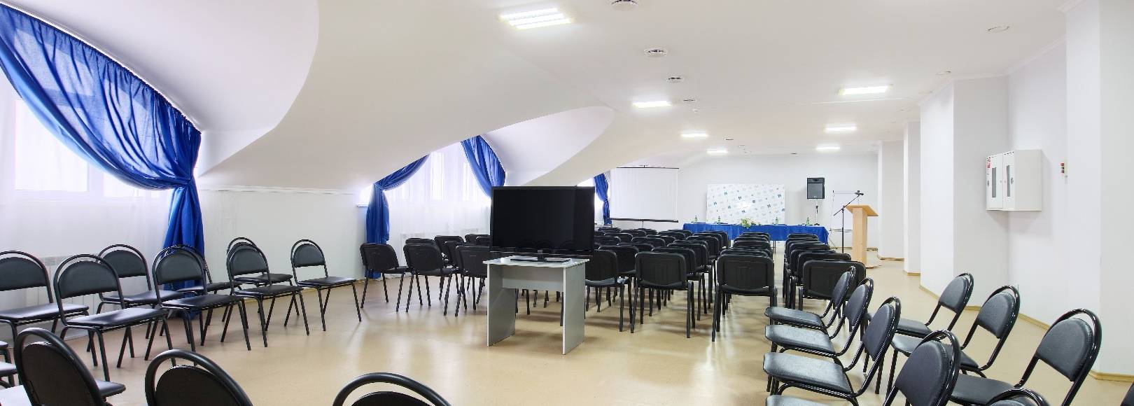 Фотография конференц-зала Большой зал Машук