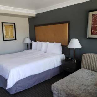 Фотографии мотеля
Portofino Inn Burbank