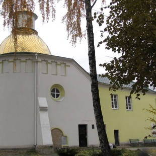 Фотография достопримечательности Братская Крестовоздвиженская церковь