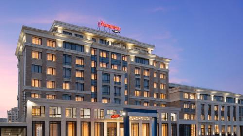Фотографии гостиницы 
            Hampton by Hilton Astana Triumphal Arch 