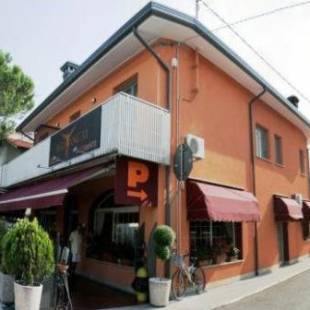 Фотографии мини отеля
La Casa Degli Angeli - Agli Angeli Ristorante Pizzeria