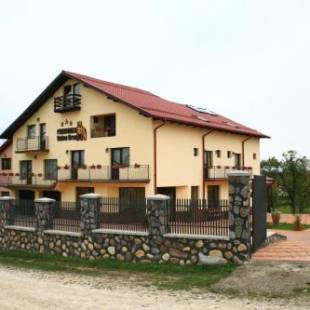 Фотографии гостевого дома
Pensiunea Valea Ursului