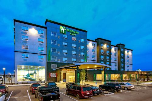Фотография гостиницы Holiday Inn Hotel & Suites - Calgary Airport North, an IHG Hotel