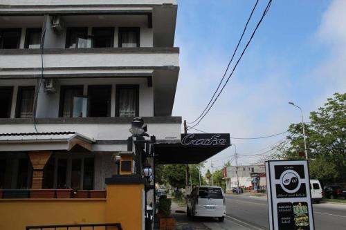 Фотографии гостиницы
Black and White