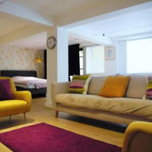 Фотографии мини отеля
B&B Tempelhof