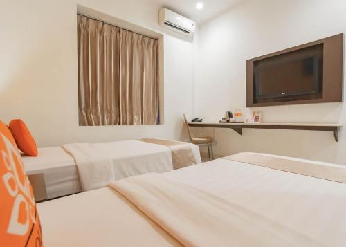 Фотография гостиницы RedDoorz Syariah near Pasar Batang