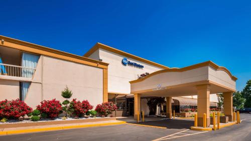 Фотография гостиницы Best Western Battlefield Inn