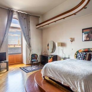 Фотография квартиры Апартаменты Art Home у Эрмитажа 7 комнат с видом на Неву