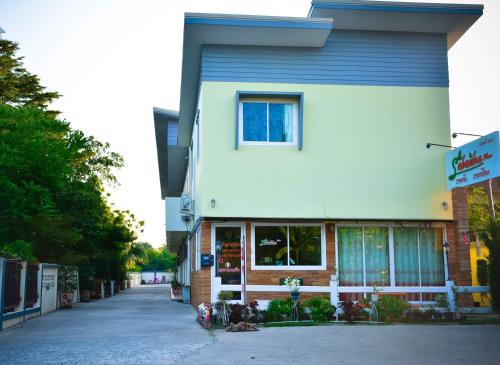 Фотография гостевого дома Sabaidee Place