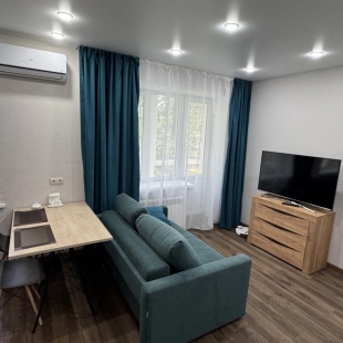 Фотография квартиры Квартира Уютная студия в центре города в тихом зеленом дворе