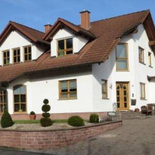 Фотографии гостевого дома 
            Ferienwohnung Talgrund "Im Grünen"