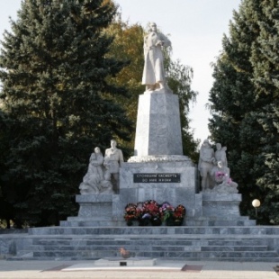 Фотография достопримечательности Мемориал Воинам-освободителям
