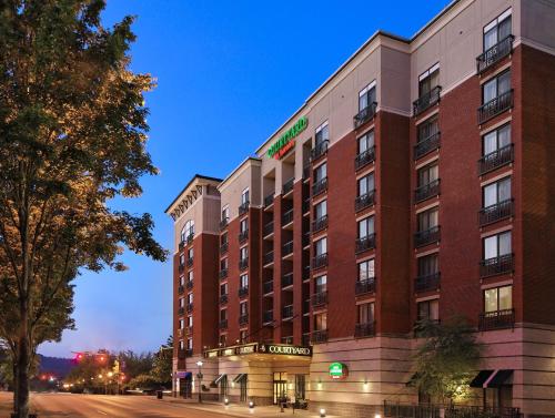 Фотографии гостиницы
Courtyard by Marriott Chattanooga Downtown