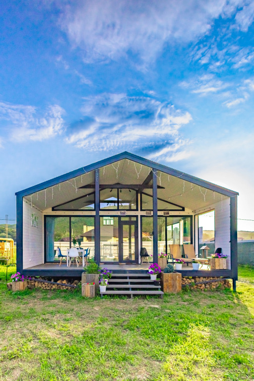 Фотографии Коттеджа 
            Частный дом У реки в горах