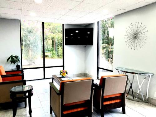 Фотография гостиницы Days Inn by Wyndham Easley West Of Greenville/Clemson Area