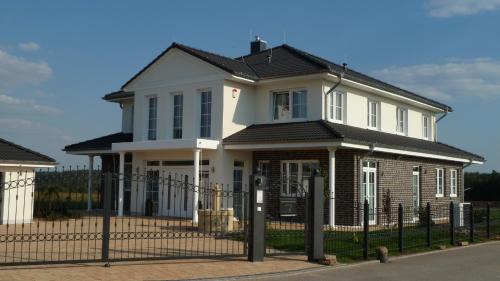 Фотография гостевого дома Villa Toskana