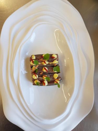 Фотография гостиницы Hotellerie Les Brisants , Restaurant J M Perochon