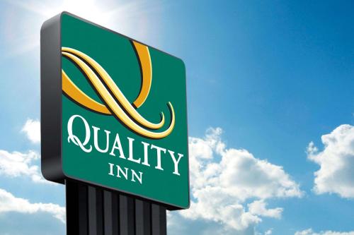 Фотография гостиницы Quality Inn Albuquerque East I-40 Juan Tabo Exit