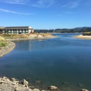 Фотографии гостиницы 
            Alsi Resort Hotel