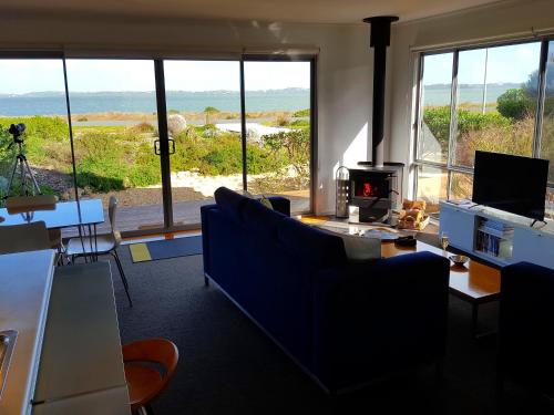 Фотография гостевого дома Coorong Waterfront Retreat