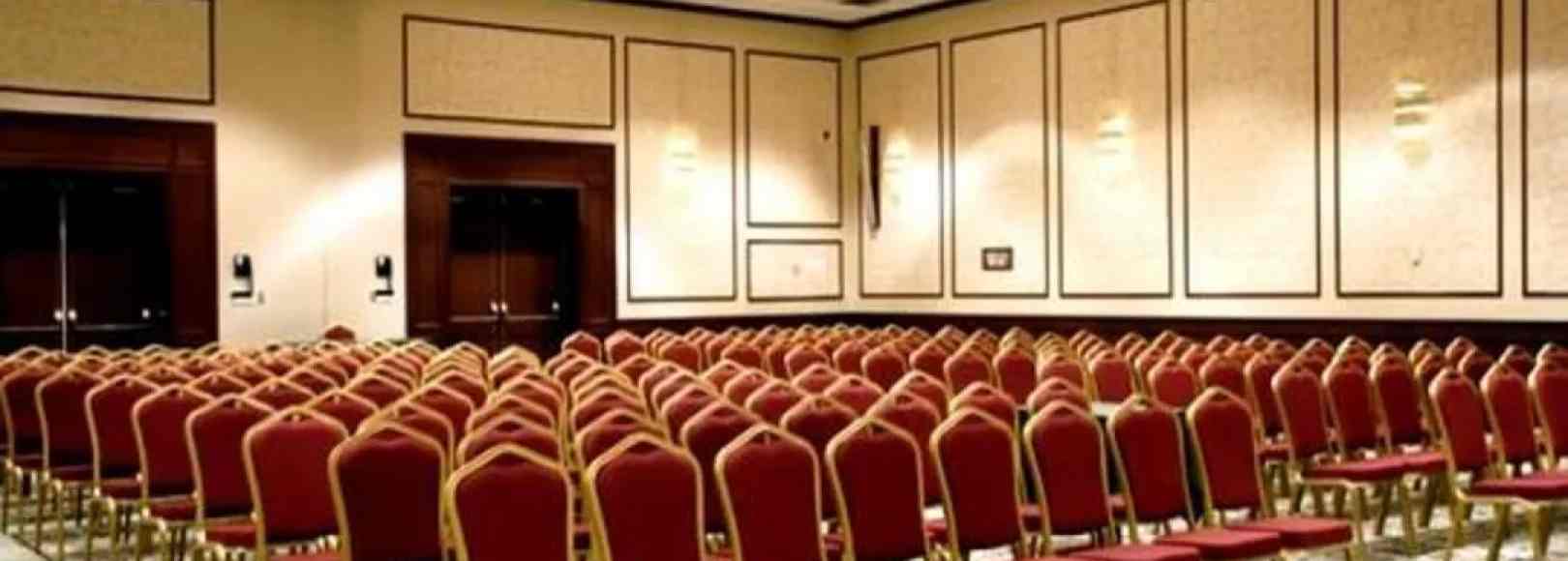 Фотография конференц-зала Петровский А+Б