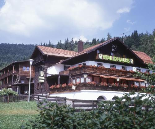 Фотография гостиницы Hotel Waldhaus