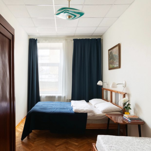 Фотографии квартиры
Апартаменты 1912 с видом на крыши Петербурга