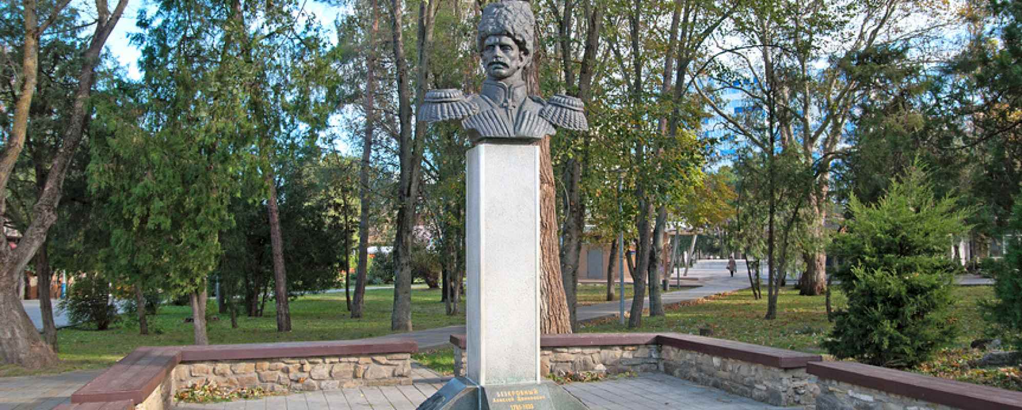 Фотографии памятника Памятник атаману А.Д. Безкровному