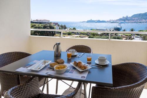 Фотография апарт отеля Residence de Tourisme Ajaccio Amirauté