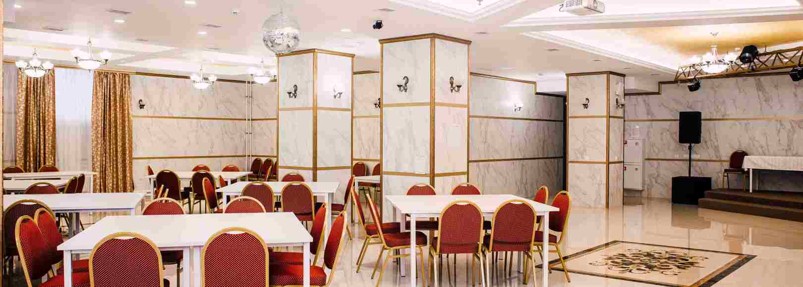 Фотография банкетного зала Михайловский