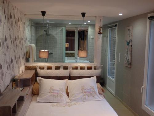 Фотография мини отеля Les Trois Pommiers