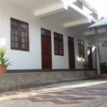 Фотография гостевого дома The Fort House