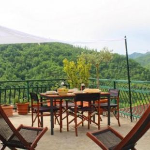 Фотография гостевого дома La Dimora del Borgo Antico - Holiday House in Tuscany Lunigiana near 5 Terre, WiFi, Panoramic Terrace