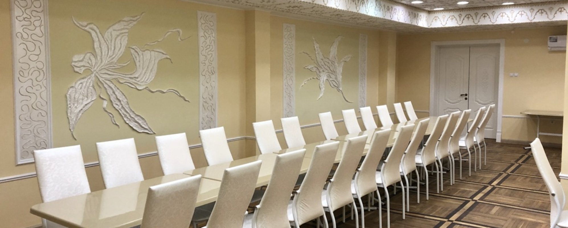 Фотографии танцевального зала Каминный зал КДЦ Металлург